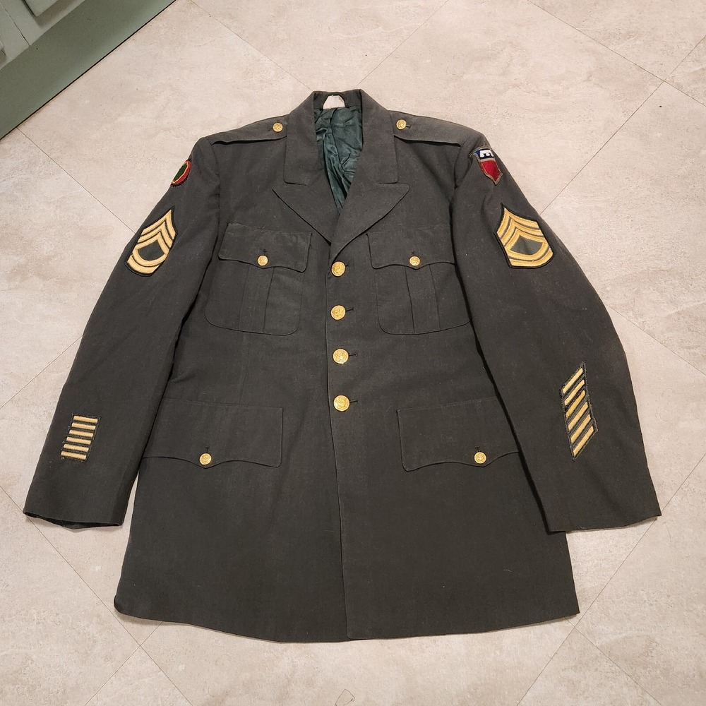 Viet-Nam Period 24th 76th Infantry Division Sergeant First Class Uniform Jacket